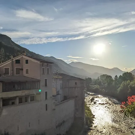 Les D'intervalles Apartment *